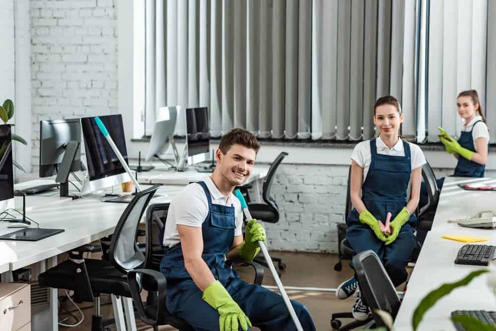 How to Clean Mesh Office Chairs? The 3 Effective Methods to Clean It Yourself