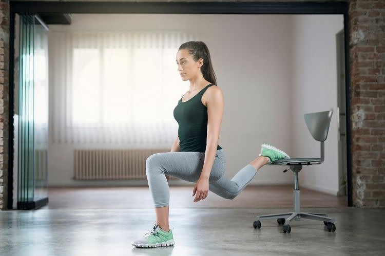 5 Exercises/Workouts to Do in an Office Chair