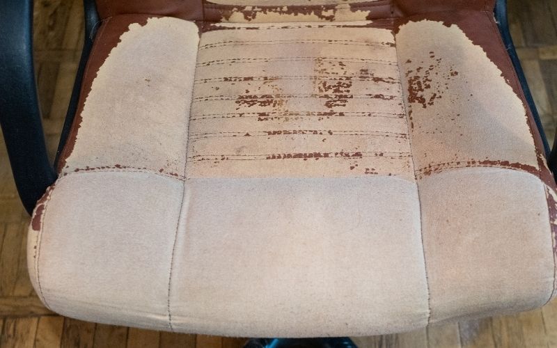 How to Cover a Peeling Office Chair?