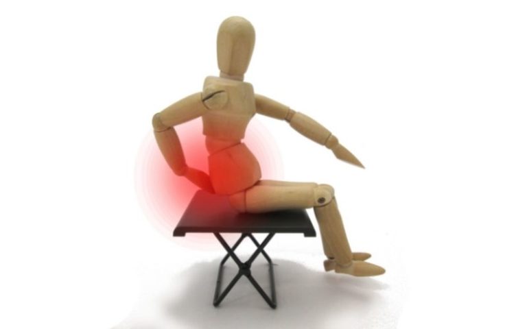 why-does-my-tailbone-hurt-when-i-sit-in-my-office-chair-to-ergonomics