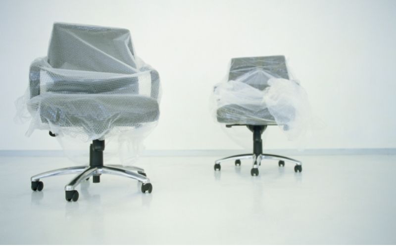 10 Signs of a Bad Office Chair