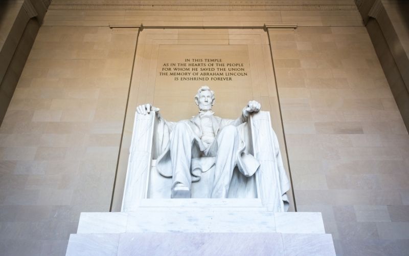 Abraham Lincoln Memorial Sitting Chair Famous Landmark
