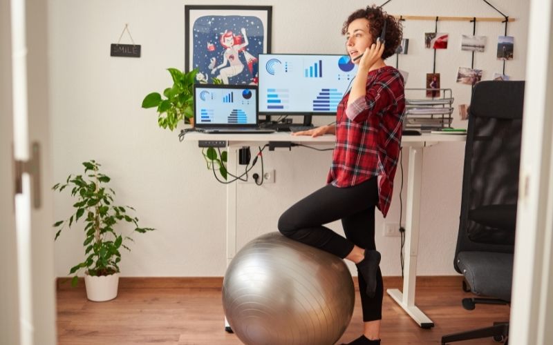 Can a Standing Desk Cause Back Pain?