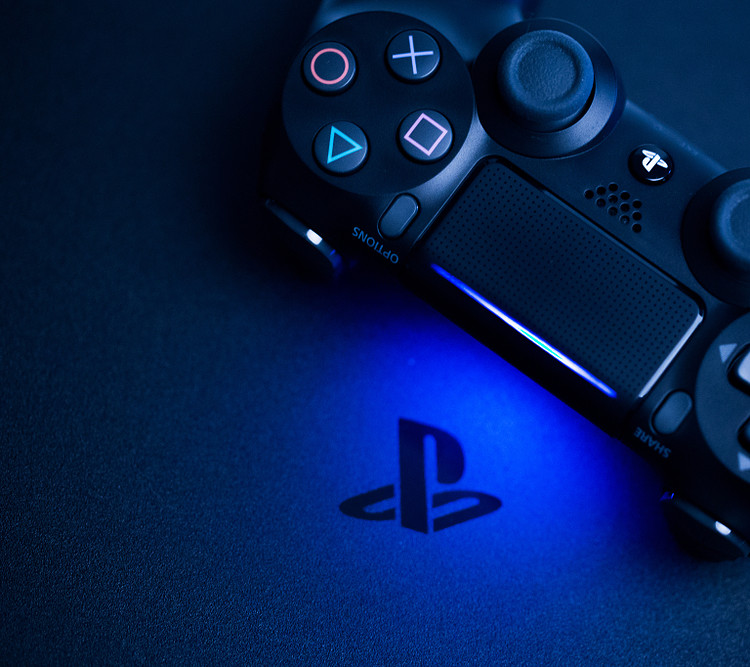 Is The PS4 Controller Ergonomic? ToErgonomics