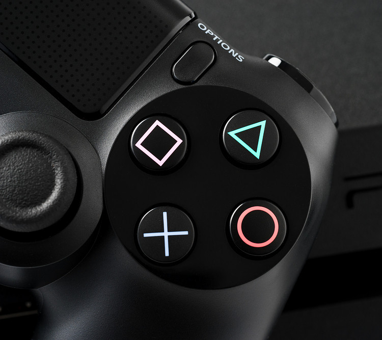 Is The PS4 Controller Ergonomic? ToErgonomics