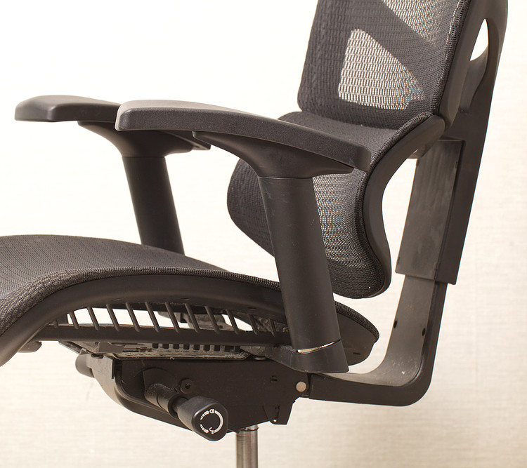 Black office chair with armrests