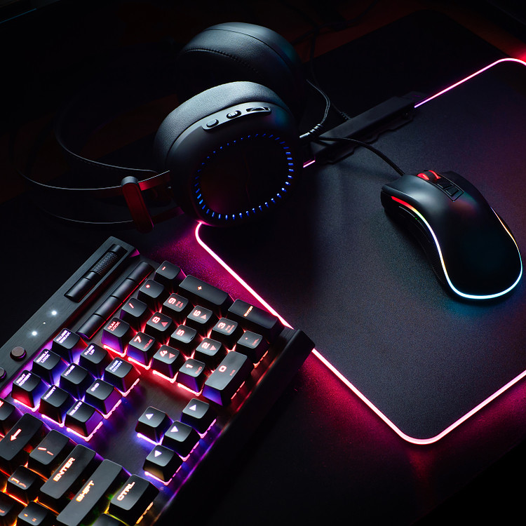 Are Ergonomic Keyboards Better for Gaming?