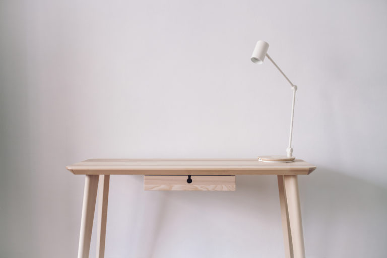 How Much Does an Office Desk Weigh? ToErgonomics