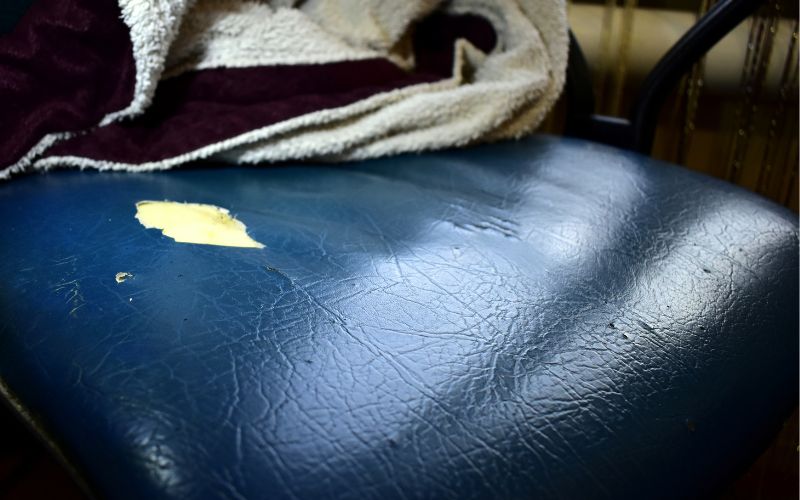 cracks appear on the seat of an leather office chair